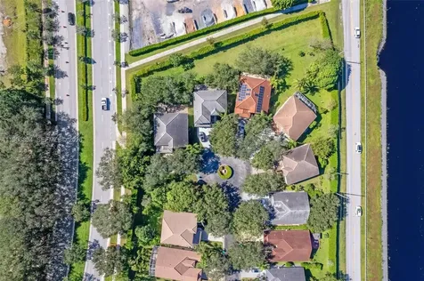 6865 NW 81st Court Parkland FL 33067