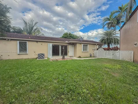 16930 SW 139th Place Miami FL 33177