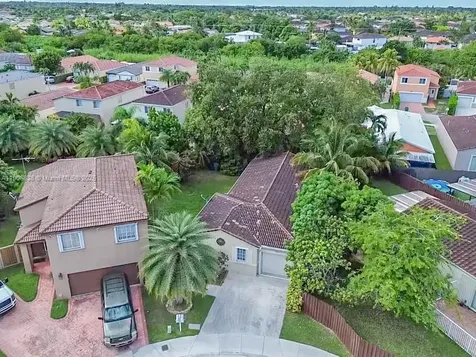 16930 SW 139th Place Miami FL 33177