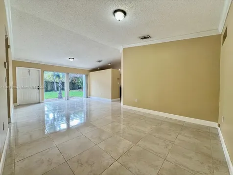 16930 SW 139th Place Miami FL 33177