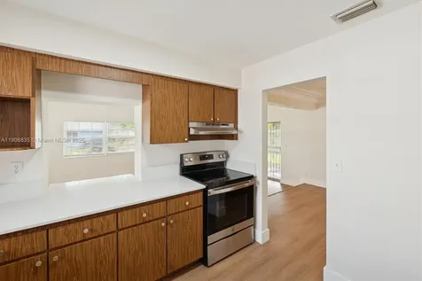 7645 NW 16th Avenue Miami FL 33147