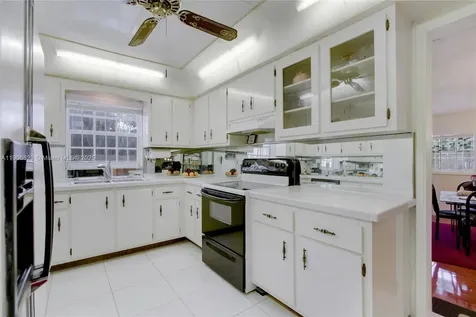 6013 Rose Terrace Plantation FL 33317