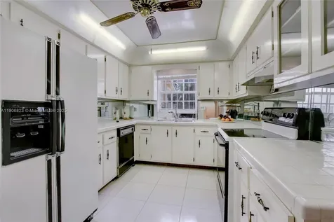 6013 Rose Terrace Plantation FL 33317