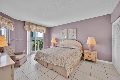 18260 N Bay Road Sunny Isles Beach FL 33160