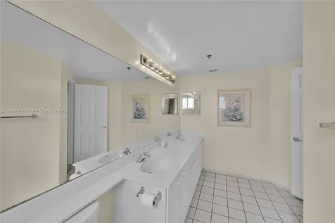 18260 N Bay Road Sunny Isles Beach FL 33160