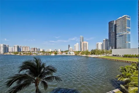 18260 N Bay Road Sunny Isles Beach FL 33160