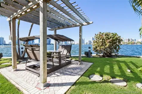18260 N Bay Road Sunny Isles Beach FL 33160