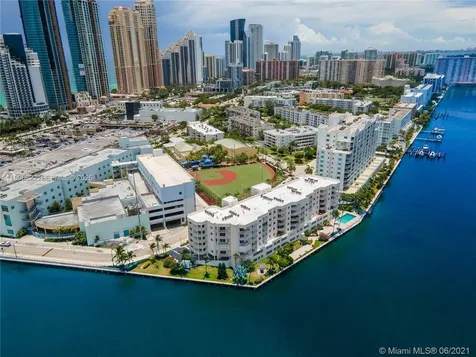 18260 N Bay Road Sunny Isles Beach FL 33160