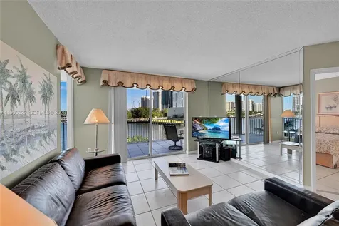 18260 N Bay Road Sunny Isles Beach FL 33160
