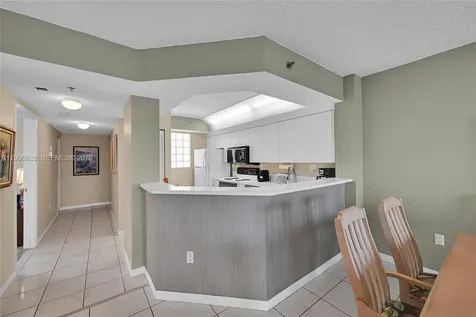 18260 N Bay Road Sunny Isles Beach FL 33160