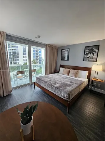 19201 Collins Avenue Sunny Isles Beach FL 33160