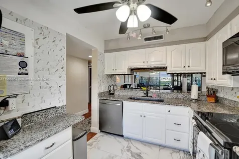 1502 Whitehall Drive Davie FL 33324