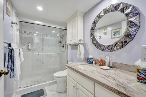 1502 Whitehall Drive Davie FL 33324