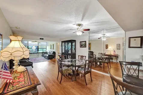 1502 Whitehall Drive Davie FL 33324