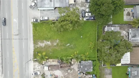 3039 NW 54th Street Miami FL 33142