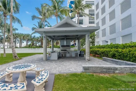 6301 Collins Avenue Miami Beach FL 33141