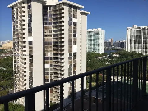 18151 NE 31st Court Aventura FL 33160