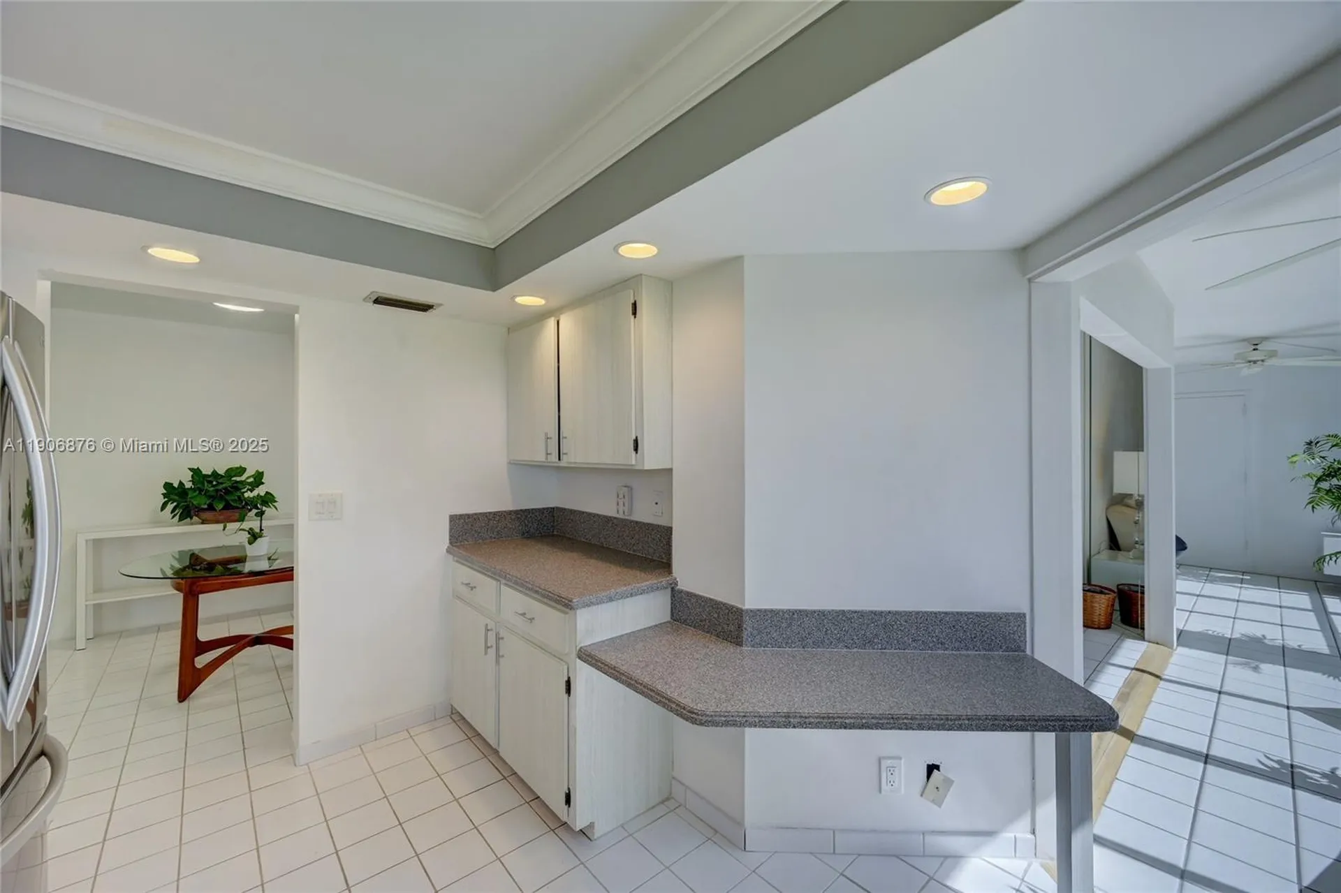 3654 Via Poinciana Lake Worth FL 33467
