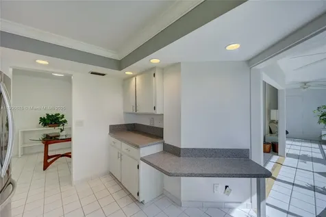3654 Via Poinciana Lake Worth FL 33467