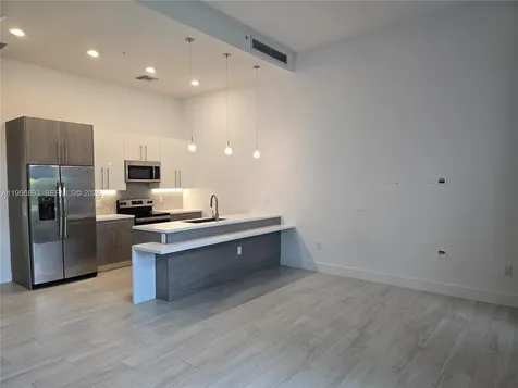 4500 NW 8th Place Plantation FL 33317