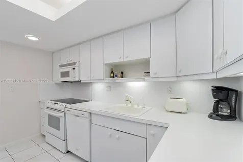 2100 S Ocean Lane Fort Lauderdale FL 33316