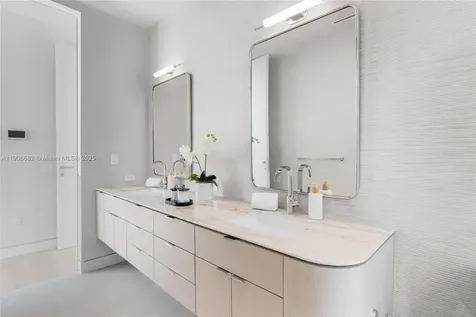 4504 Sheridan Avenue Miami Beach FL 33140