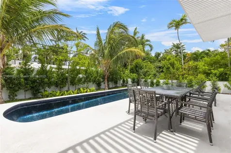4504 Sheridan Avenue Miami Beach FL 33140