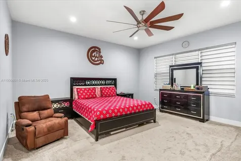 4074 SW 140th Avenue Davie FL 33330