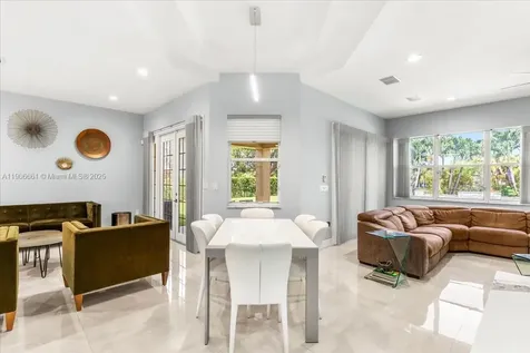 4074 SW 140th Avenue Davie FL 33330