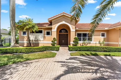 4074 SW 140th Avenue Davie FL 33330