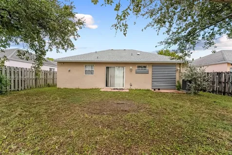 3110 NW 203rd Terrace Miami Gardens FL 33056
