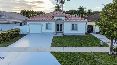 5302 SW 164th Place Miami FL 33185