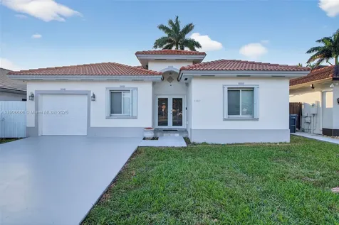 5302 SW 164th Place Miami FL 33185