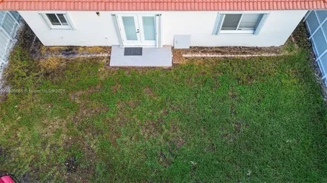 5302 SW 164th Place Miami FL 33185
