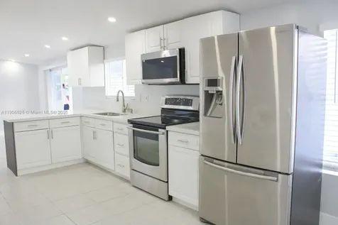 220 NE 12th Avenue Lot 219 Homestead FL 33030