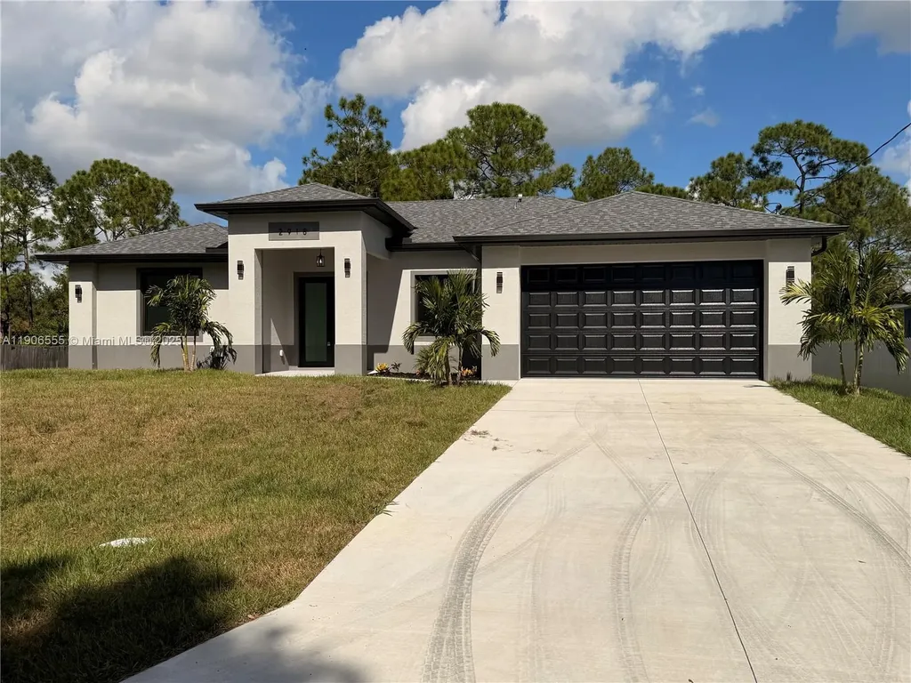 2918 48th Street W Lehigh Acres FL 33971