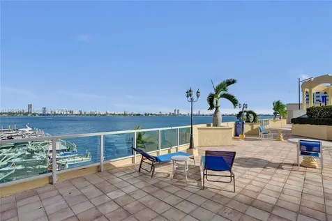 7601 E Treasure Drive Miami Beach FL 33141