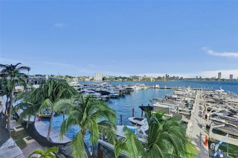 7601 E Treasure Drive Miami Beach FL 33141