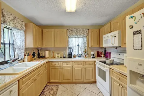 3260 NW 174th Street Miami Gardens FL 33056
