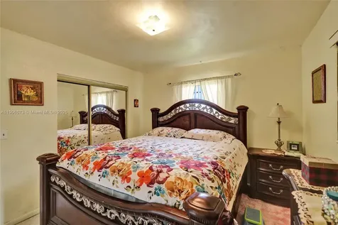 3260 NW 174th Street Miami Gardens FL 33056