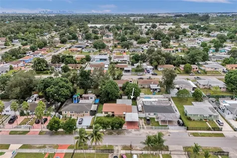 3260 NW 174th Street Miami Gardens FL 33056