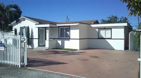 5066 E 9th Court Hialeah FL 33013