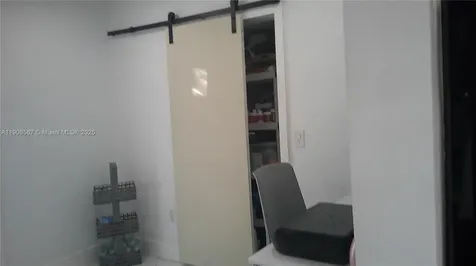 5066 E 9th Court Hialeah FL 33013