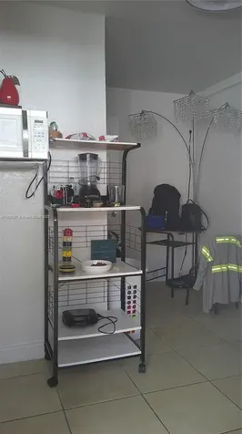 5066 E 9th Court Hialeah FL 33013