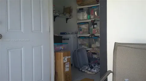 5066 E 9th Court Hialeah FL 33013