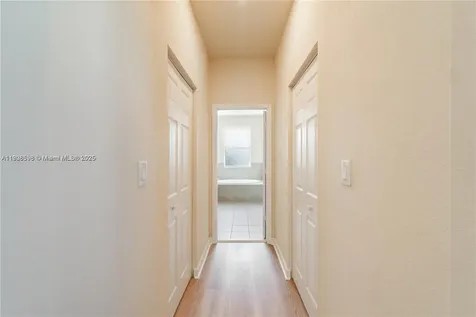 16946 SW 90th Terrace Circle Miami FL 33196