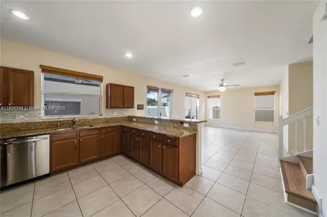 16946 SW 90th Terrace Circle Miami FL 33196