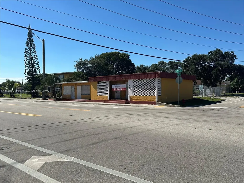 733 NW 27th Avenue Fort Lauderdale FL 33311