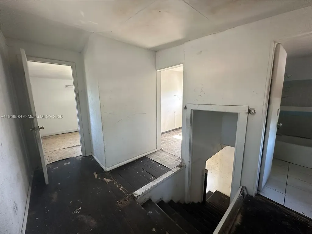 733 NW 27th Avenue Fort Lauderdale FL 33311