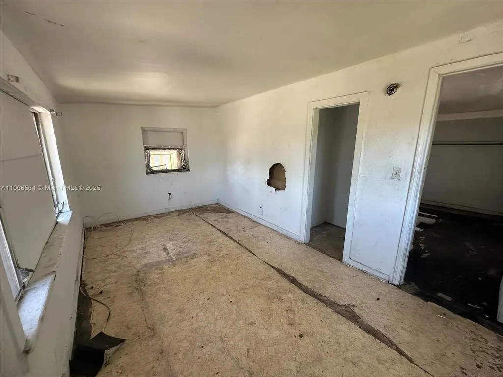 733 NW 27th Avenue Fort Lauderdale FL 33311